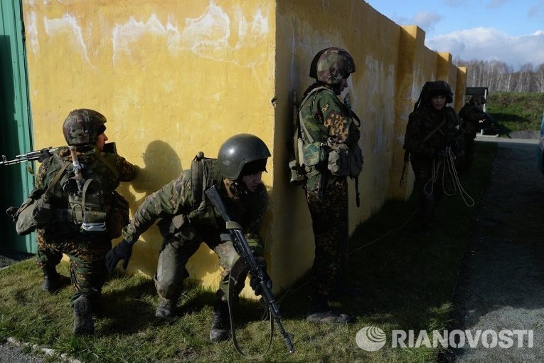 Самашки чечня зачистка 1995. Зачистка металла. Зачистка деталей из тонколистового металла. Группа зачистки. Зачистка металла.