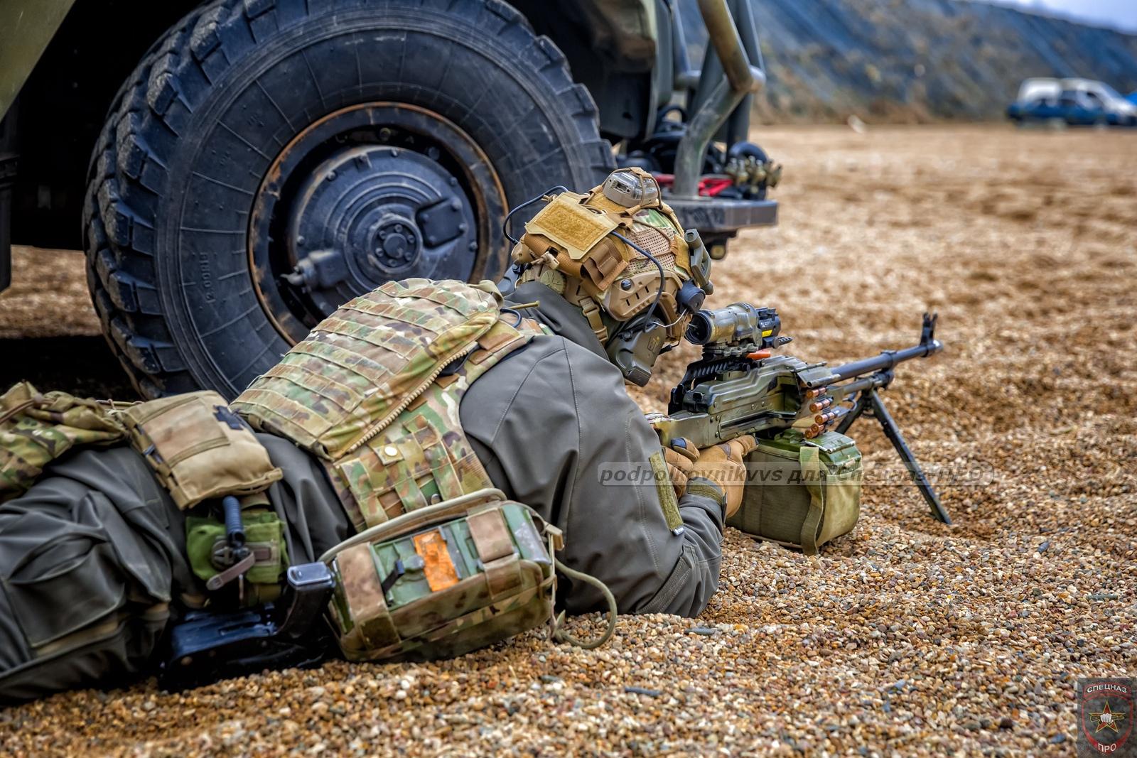 шлем спецназа альфа ссо. экипировка спецназа ссо рф. оперативный штаб контртеррористической операции. спецназ ссо сша. специальные тактические операции.